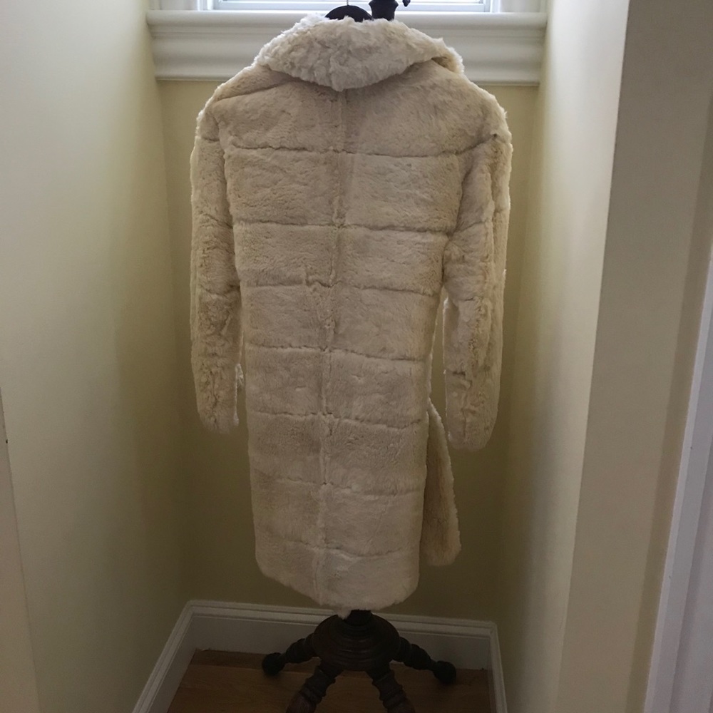 Vintage Rabbit Coat - Picture 3 of 6